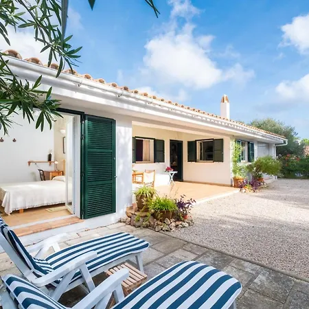 Es Cau Semesterbostad Fornells (Menorca)
